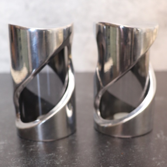 Nambe Salt & Pepper Shakers Glass And Aluminum 2010 Will Oltman MT0331 - Picture 4 of 8